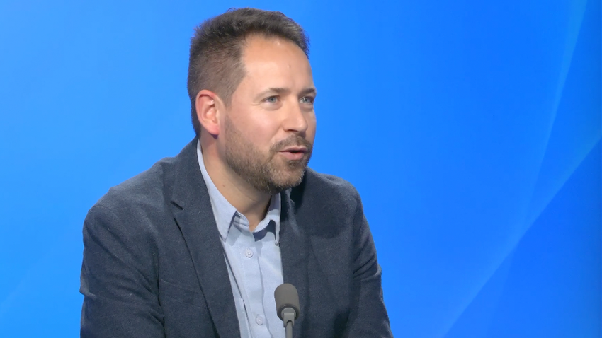 Five technology trends to watch in 2025: Quantum, Agentic AI, Robotics, Synthetic Humans, and invisible experiences