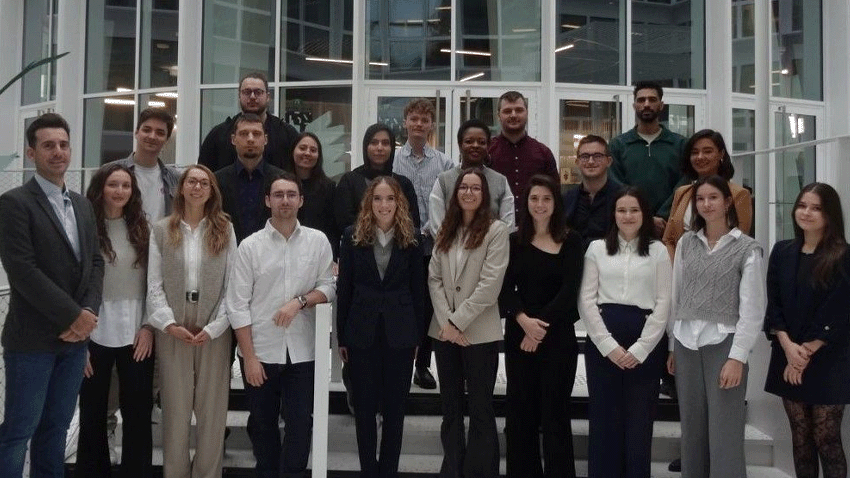 SKEZI strengthens its position in the medical sector with the acquisition of Verbatim.Care