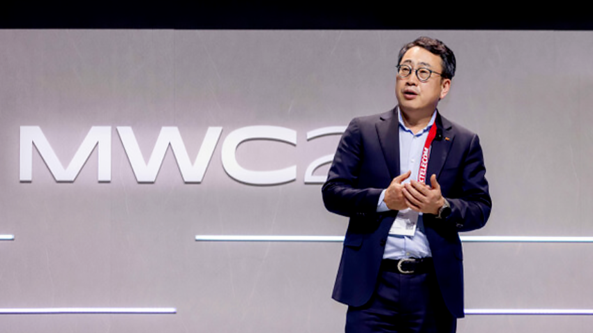 SK Telecom: a strategic transformation of a Telecom operator to artificial intelligence and quantum