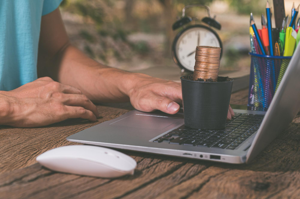 The best online deals to launch with little investment