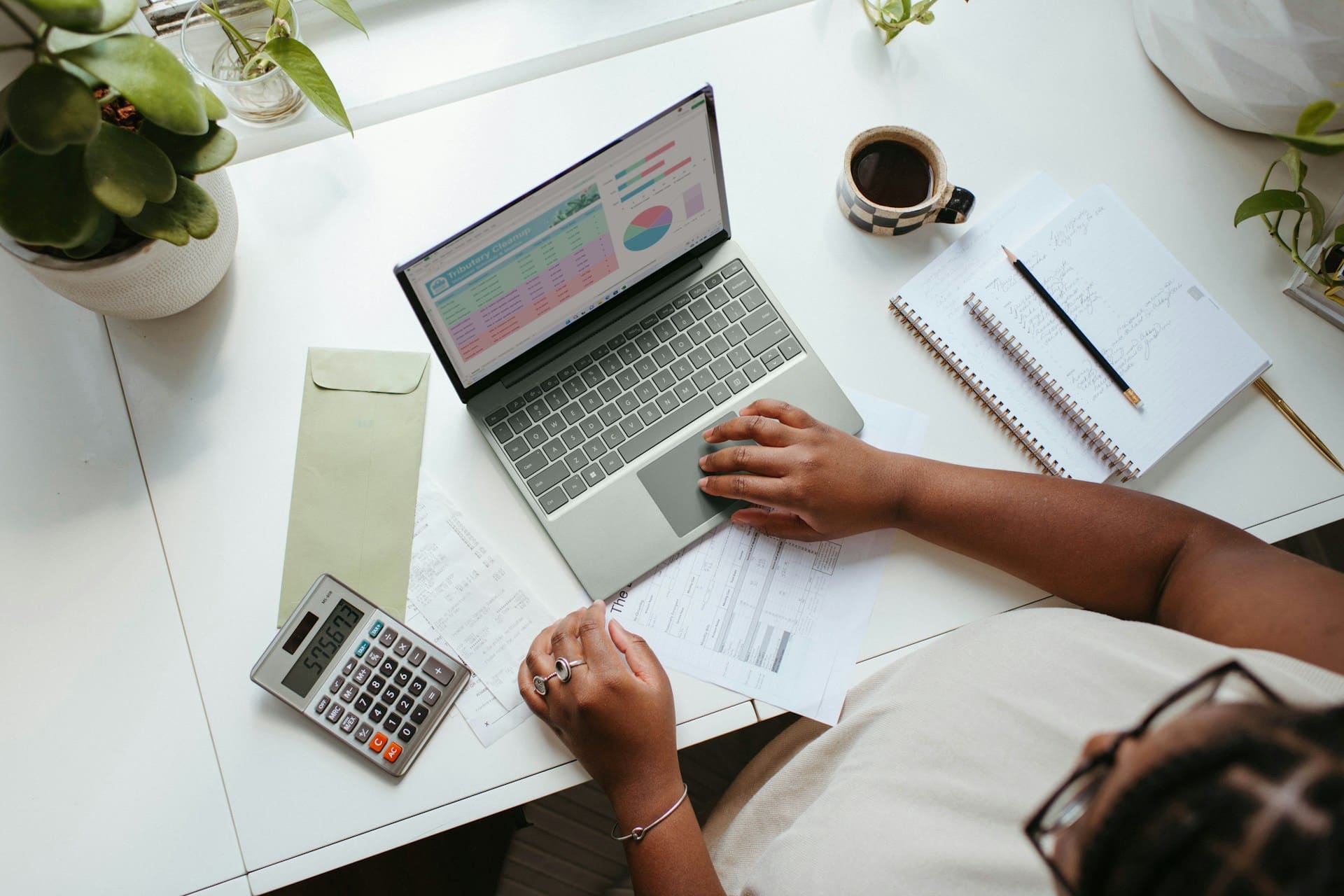 Innovative trade strategies to retain customers in a digital world