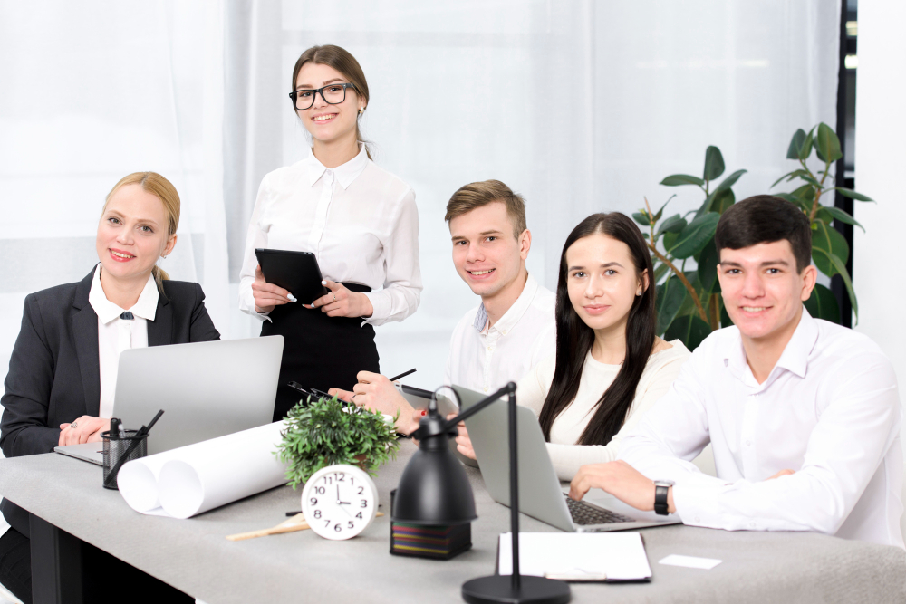Create non -hierarchical provisional roles to unlock projects