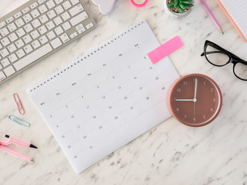 Remove any planning beyond 10 days: effect on decision-making reactivity