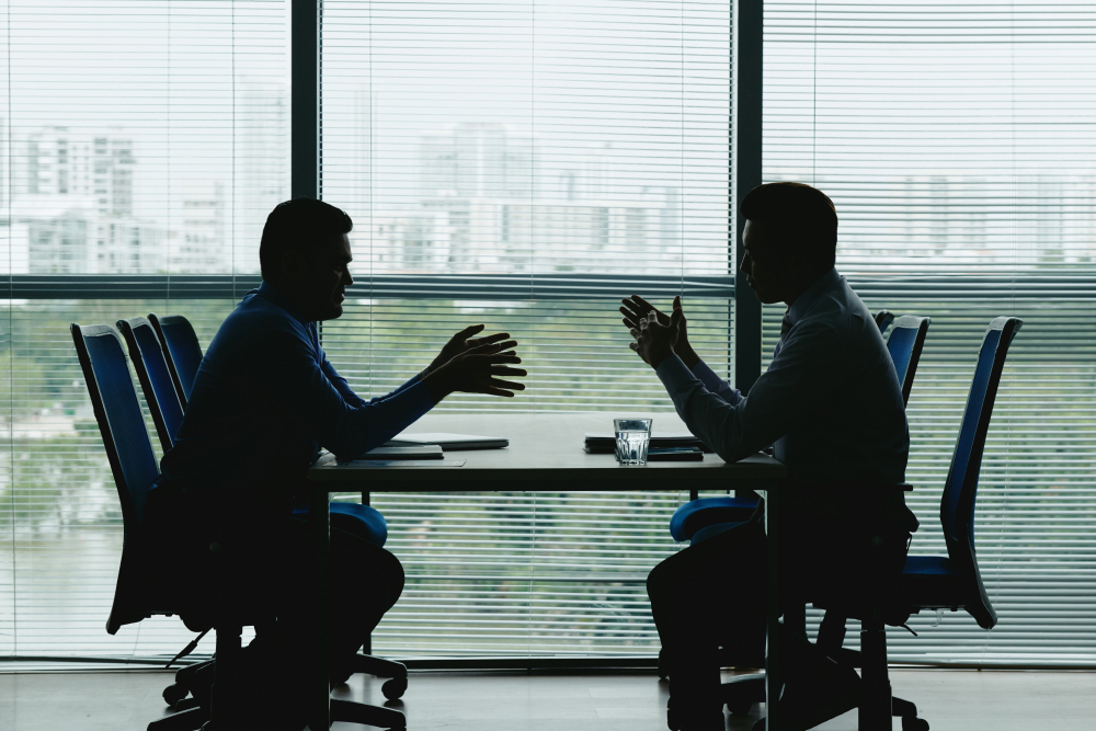Use anonymity as a tool for attractiveness in prospecting campaigns