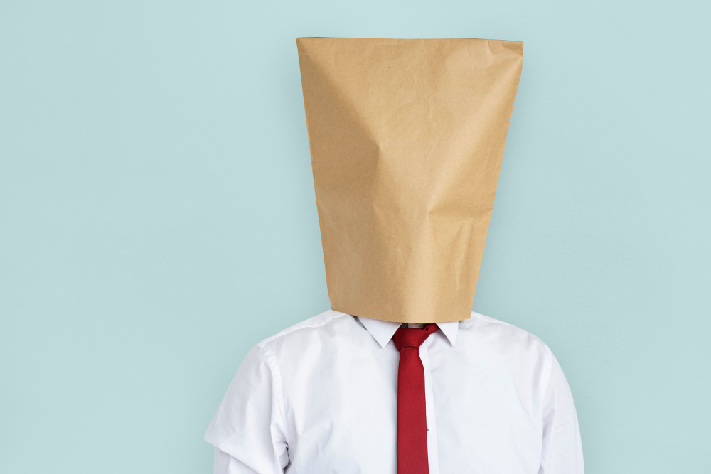 Invisible founder syndrome: why some creators sabothed their visibility