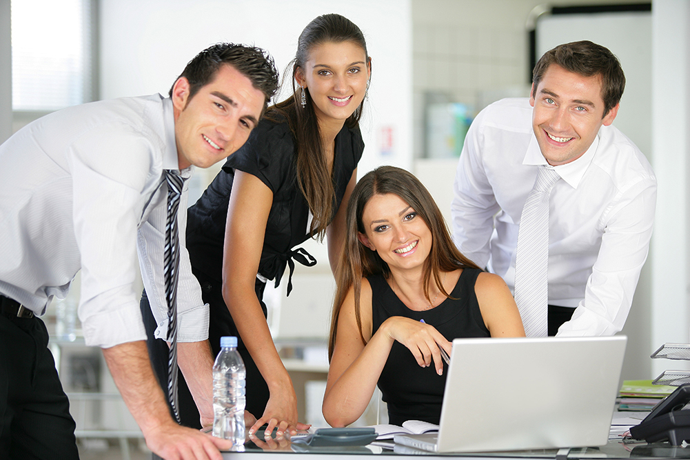 How to manage without ever giving order
