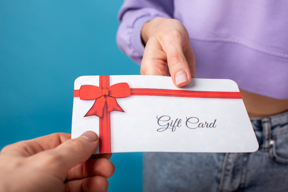 Lick your charges thanks to gift cards