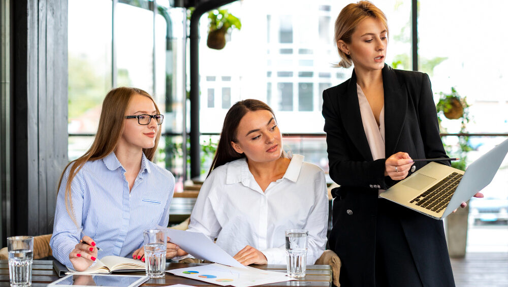 Women entrepreneurs in France: when a generation decides to take their place