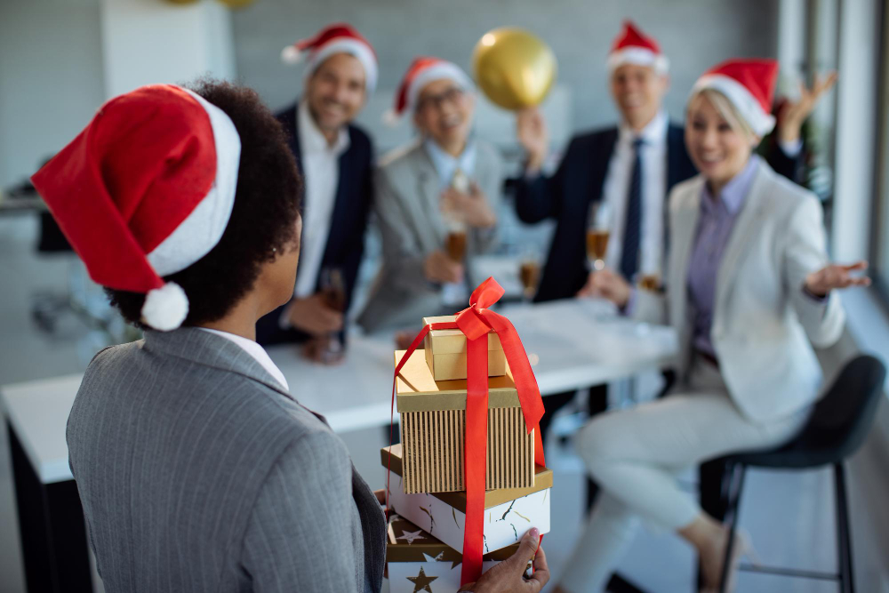 Preparing Christmas gifts for employees: a gesture that matters more than you think