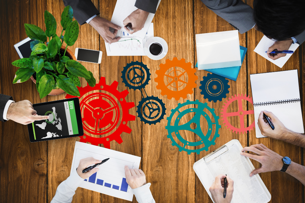 Contemporary management: between humanity and performance