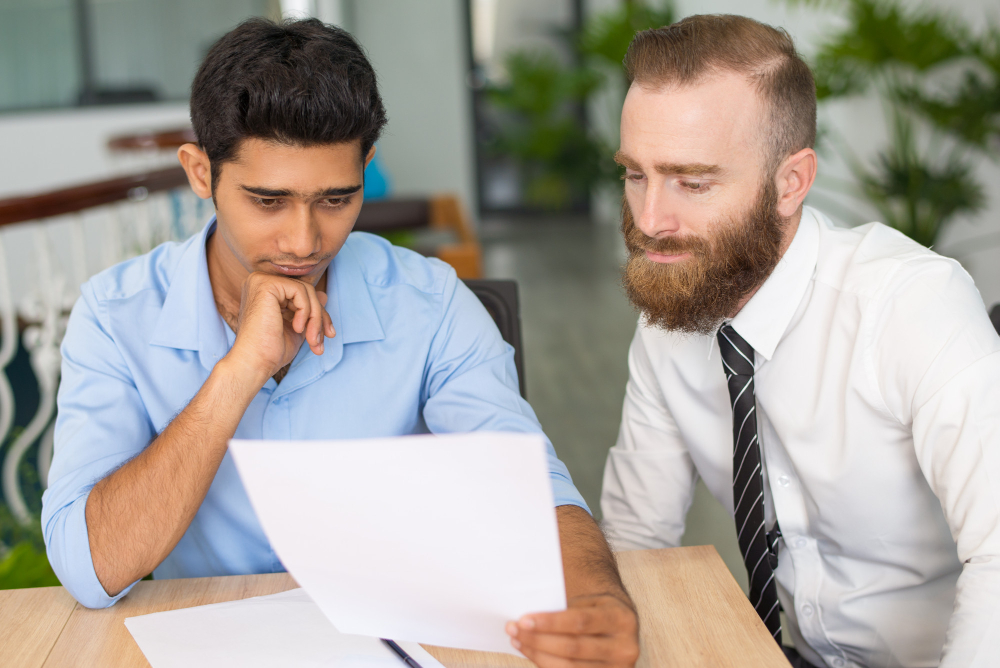 Non-competition clause: understanding its issues for employees and businesses