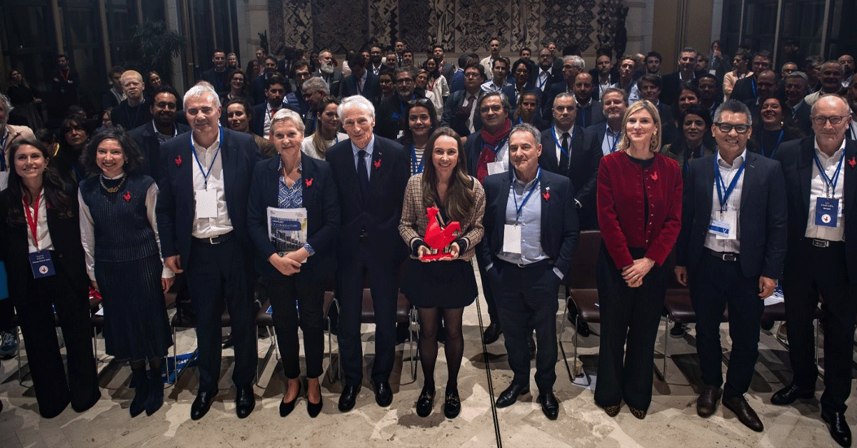 Battery gigafactories at a standstill / JOYBUY launches in the United Kingdom / Digital purchasing: the State strengthens its doctrine / the weak signals to listen to this week.