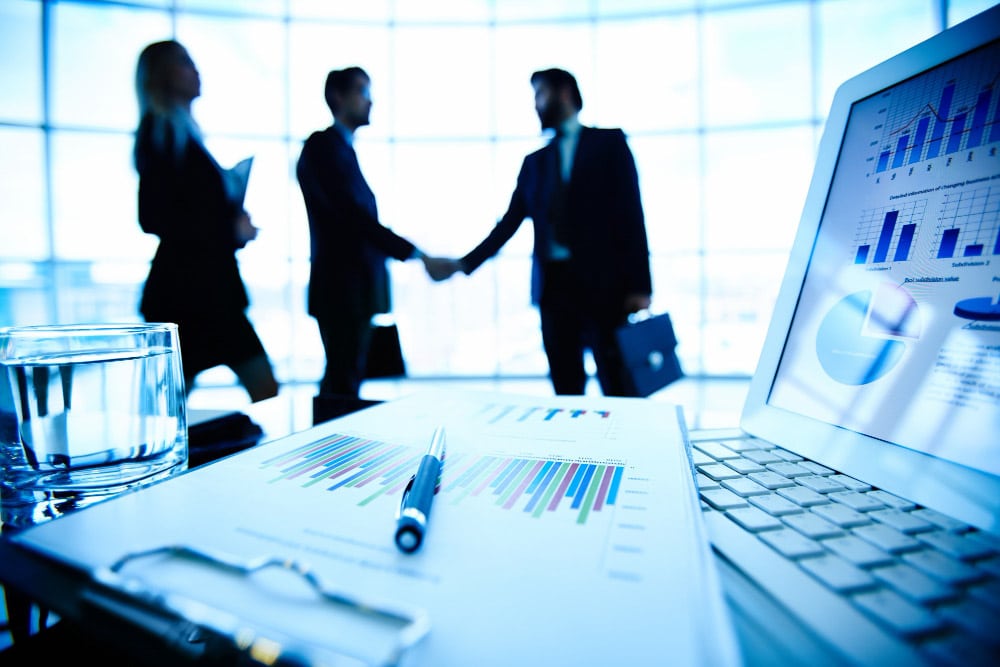Business transfer: the key steps to handing over (and optimizing your taxation)