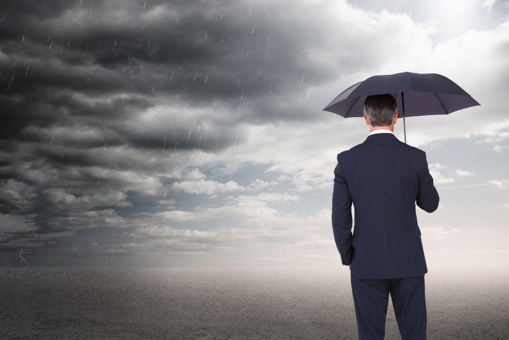 The art of leading in the middle of a storm: what if the real risk was to change nothing?