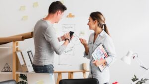 How to bring your young business out of anonymity in 2026: the practical guide