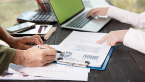 The market study is not an administrative form: it is your best anti-crash insurance